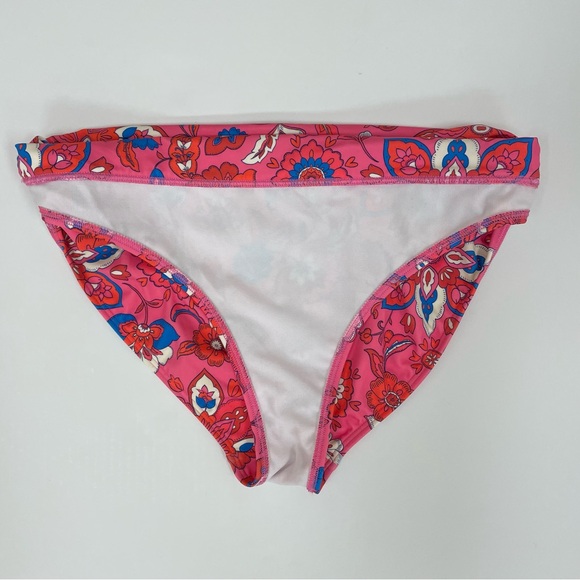 Boden Levanzo Fold Bikini Bottom and Halter Top in Pink Botanical Wave, Size 6 - Picture 7 of 16